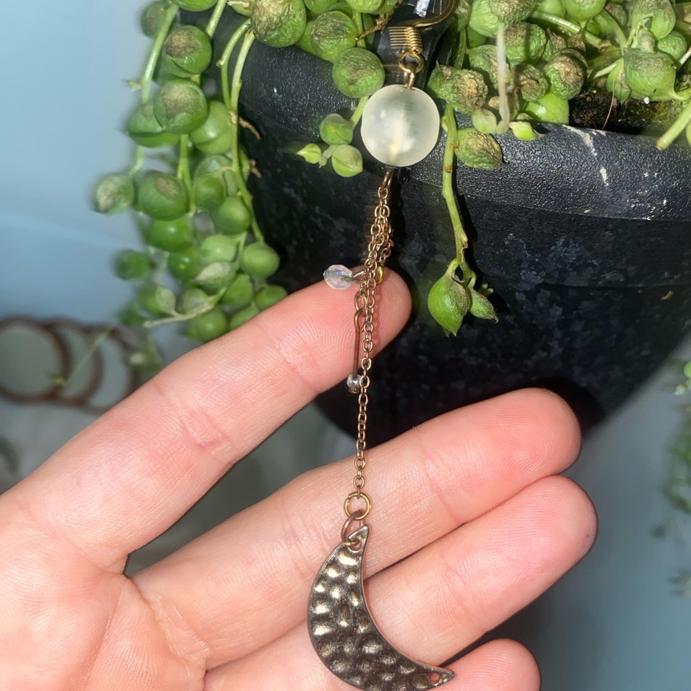 Hammered Gold Moon Pendant EARRINGS